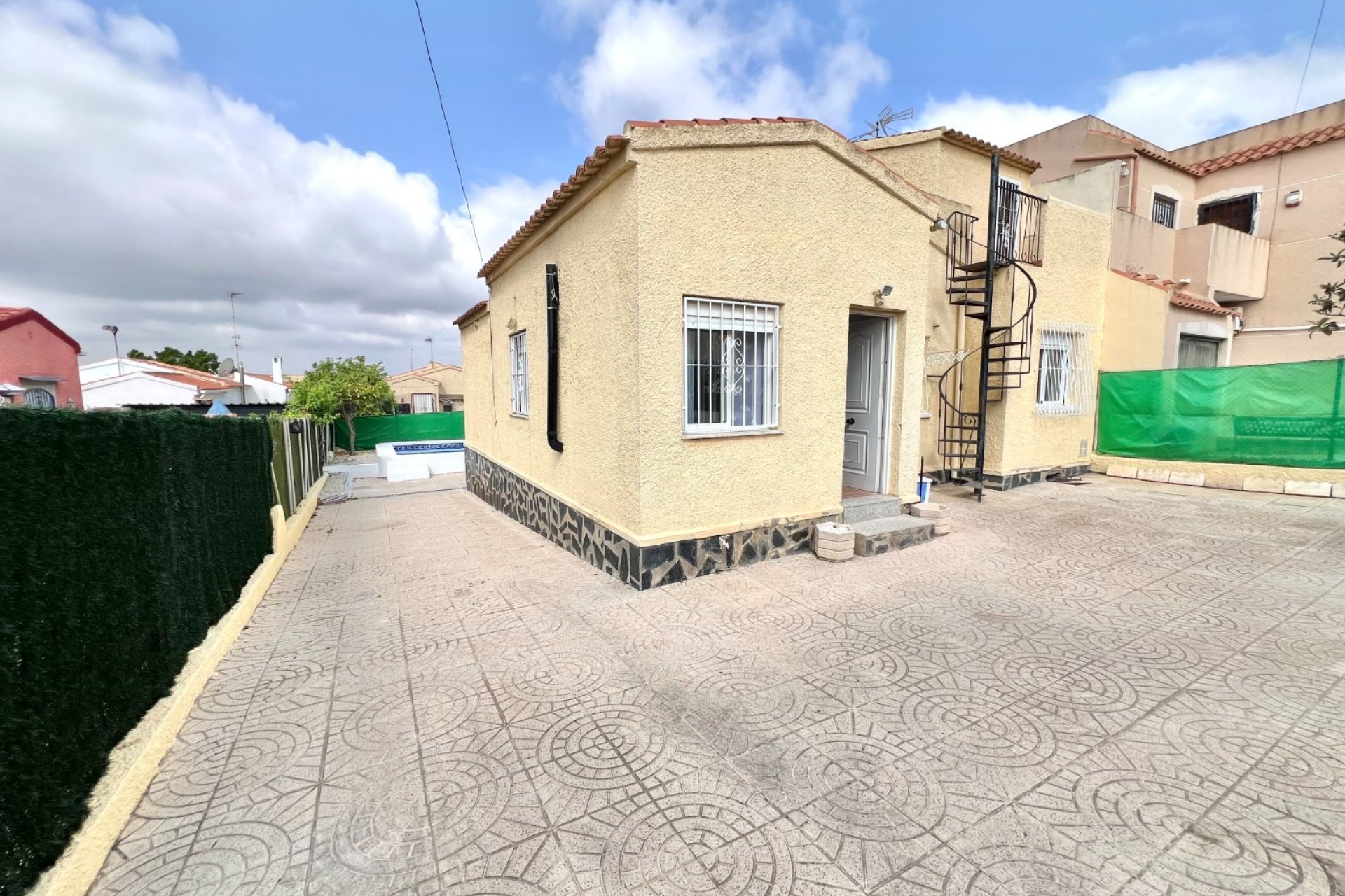 Reventa - Villa independiente - La Marina