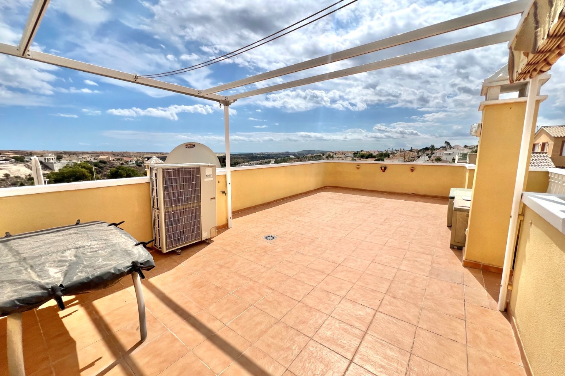 Reventa - Villa independiente - La Marina