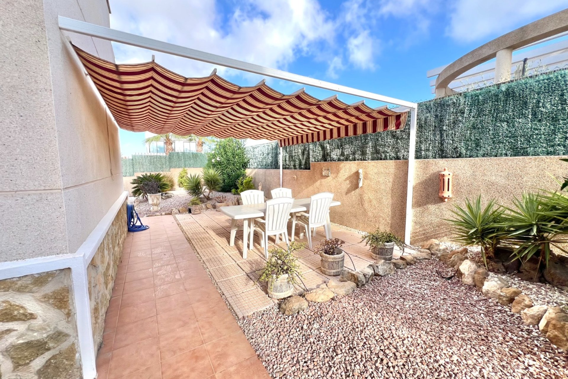 Reventa - Villa independiente - La Marina