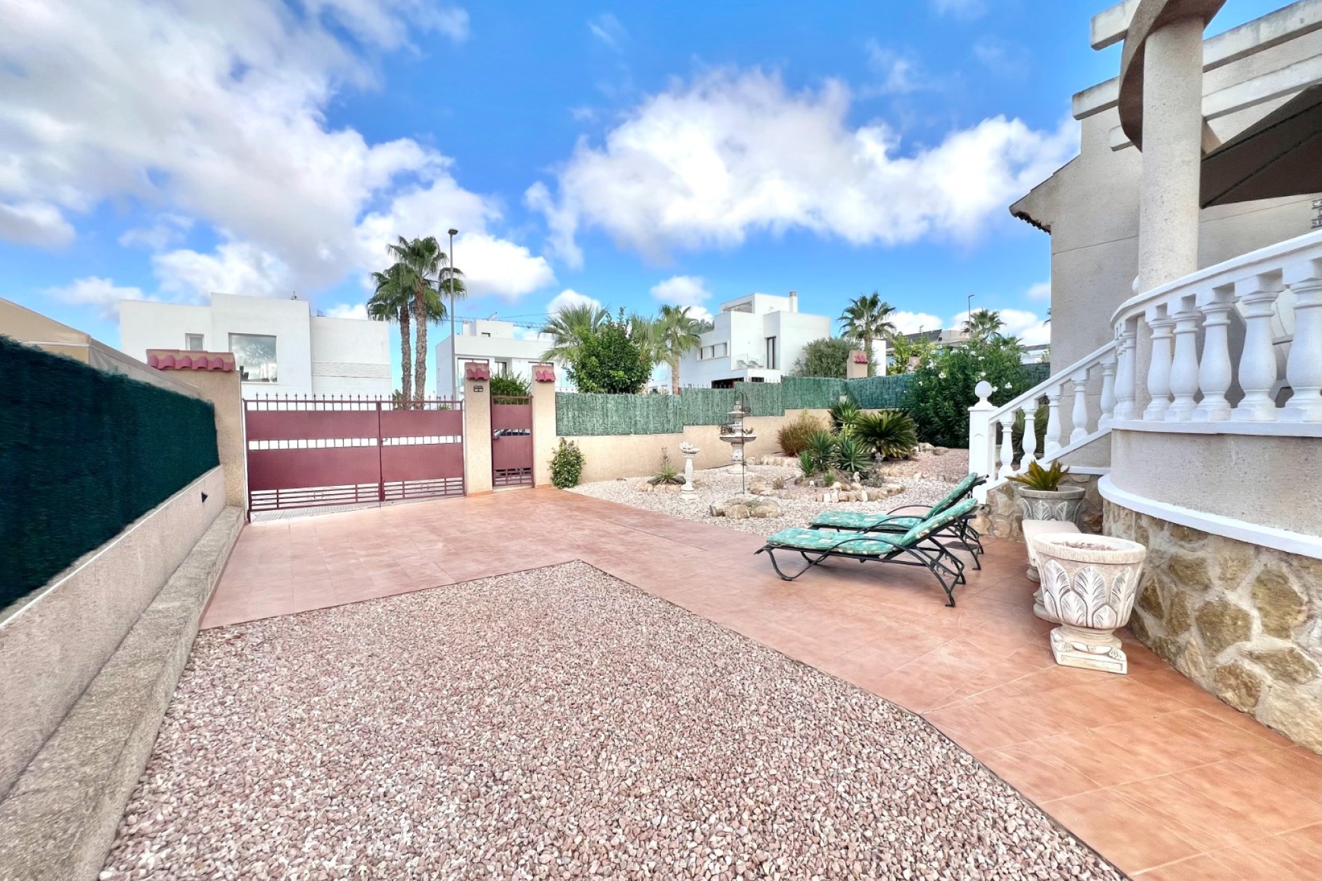 Reventa - Villa independiente - La Marina