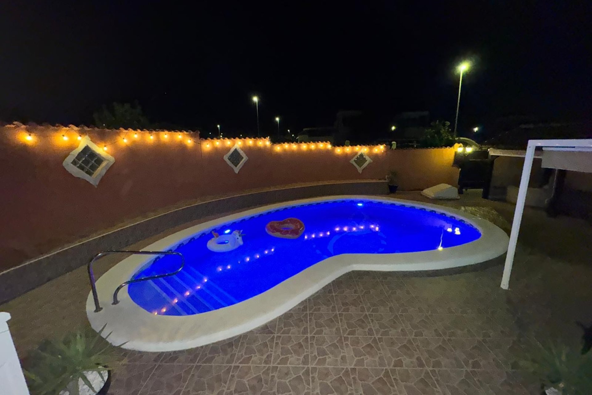 Reventa - Villa independiente - La Marina