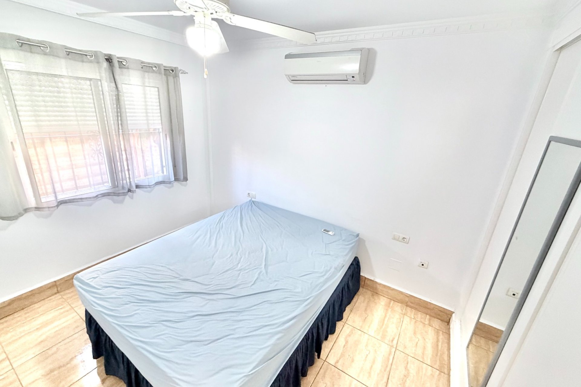 Reventa - Villa independiente - La Marina