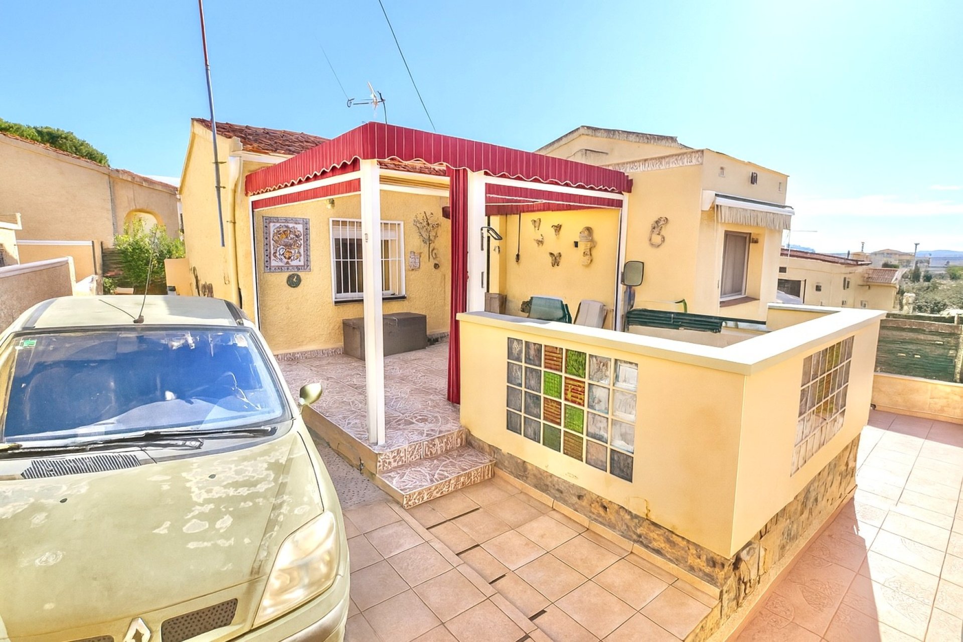 Reventa - Villa independiente - La Marina