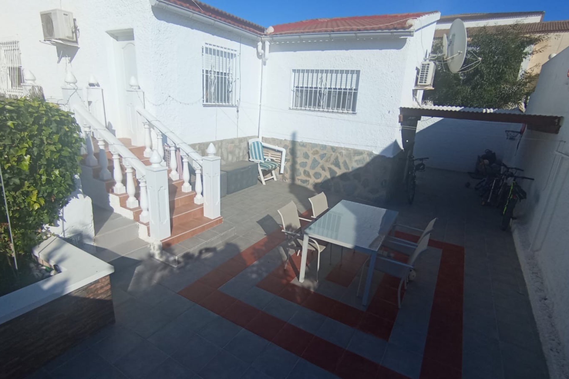 Reventa - Villa independiente - La Marina