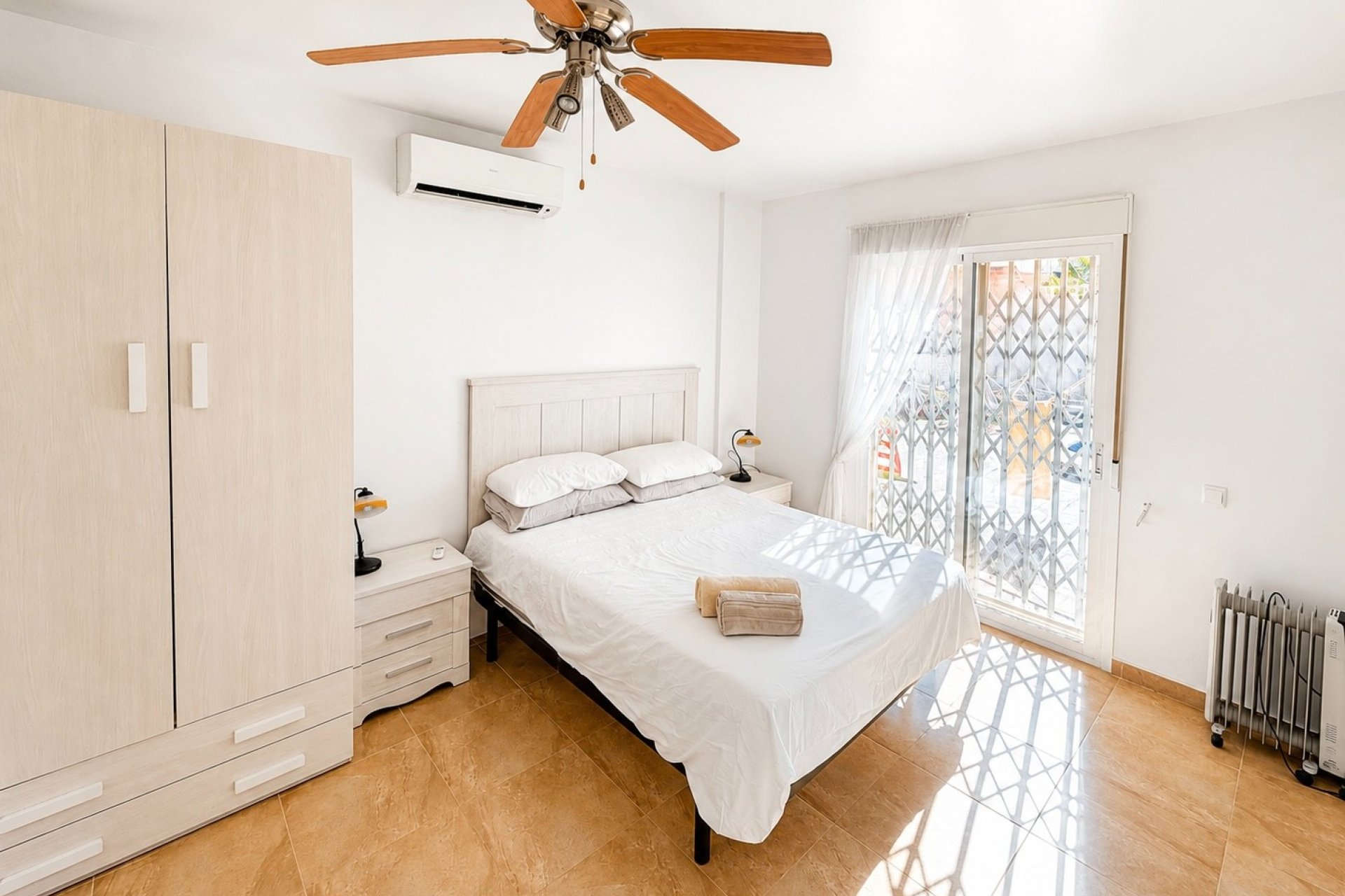 Reventa - Villa independiente - La Marina