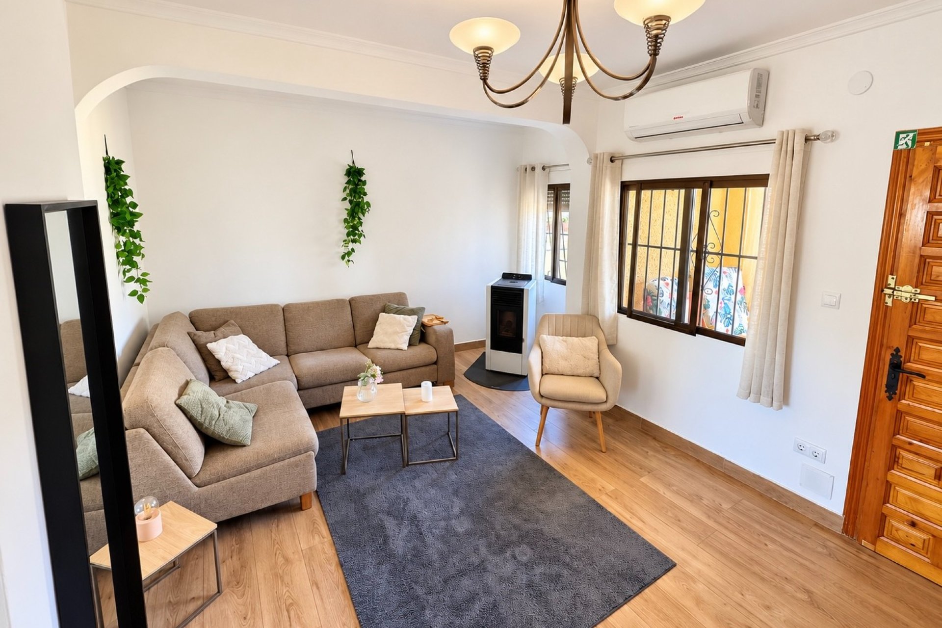 Reventa - Villa independiente - La Marina