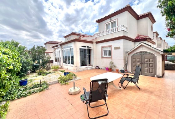 Semi Detached Villa - Resale - La Marina - La Marina