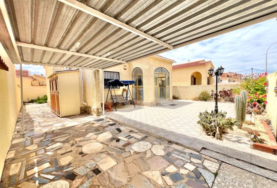 Villa independiente - Reventa - La Marina - 776 Extended Detached Lola