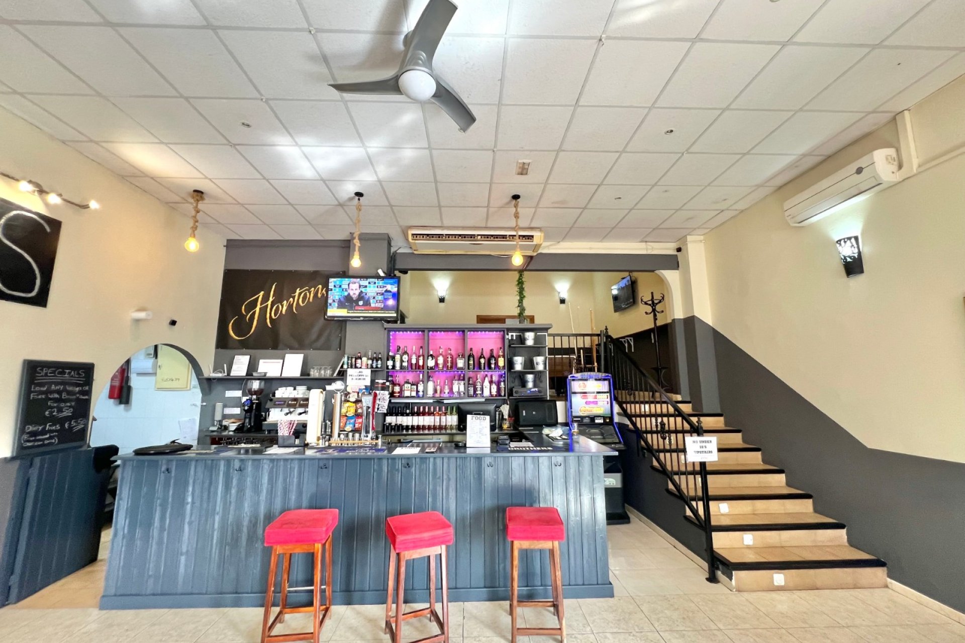 Wiederverkauf - commercial property - La Marina