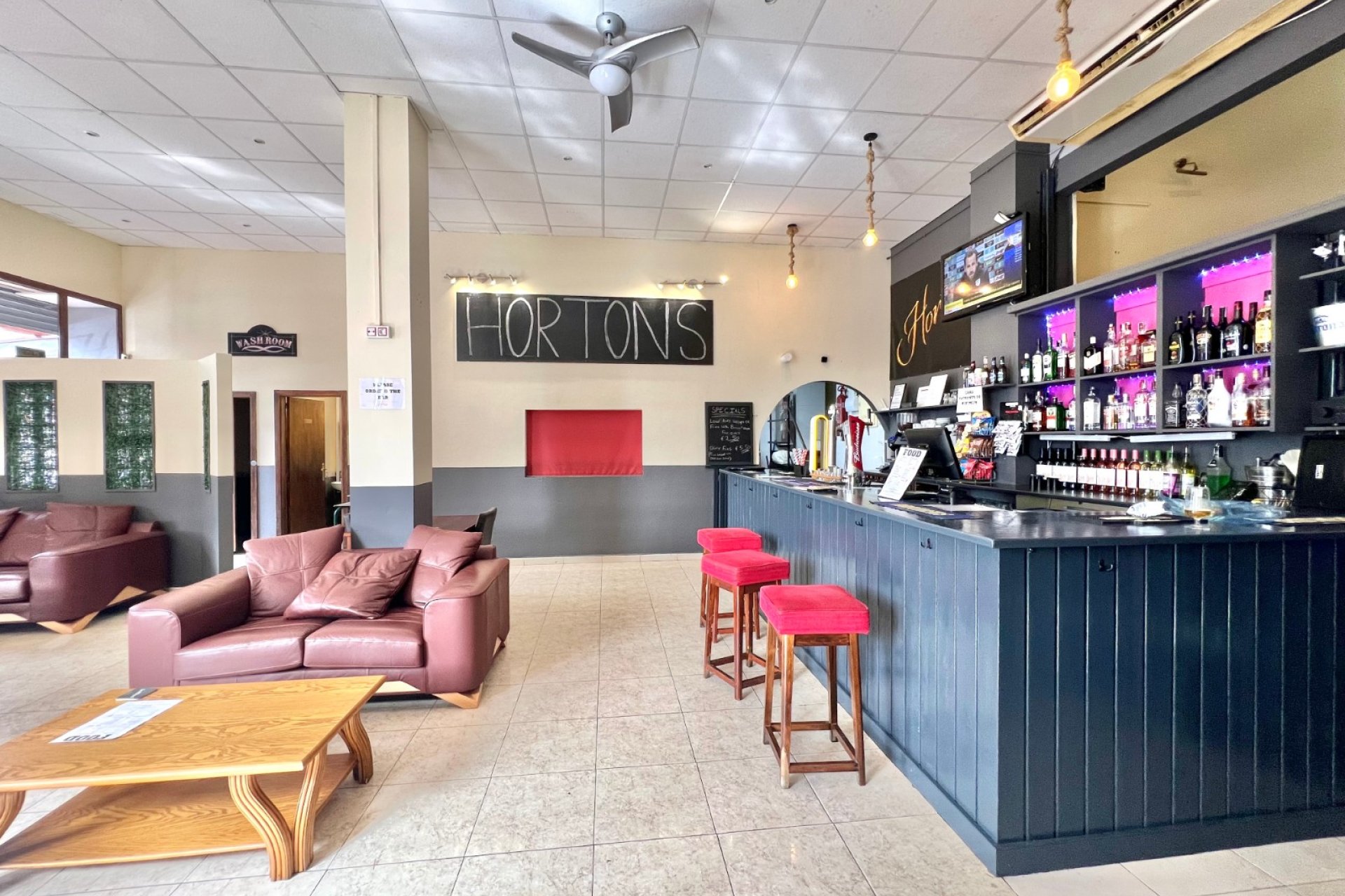 Wiederverkauf - commercial property - La Marina