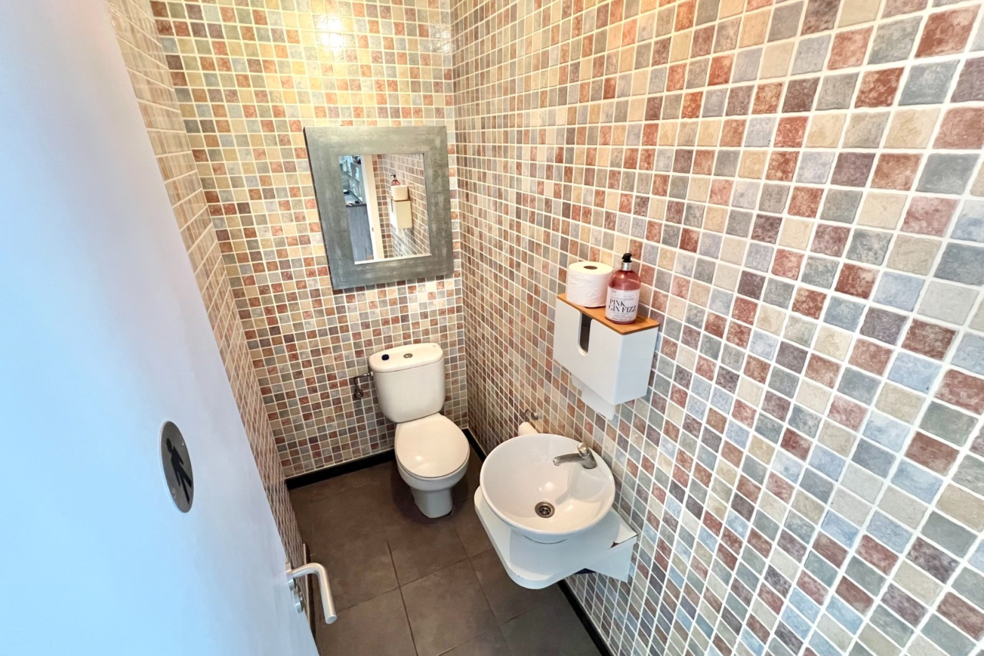 Wiederverkauf - commercial property - La Marina