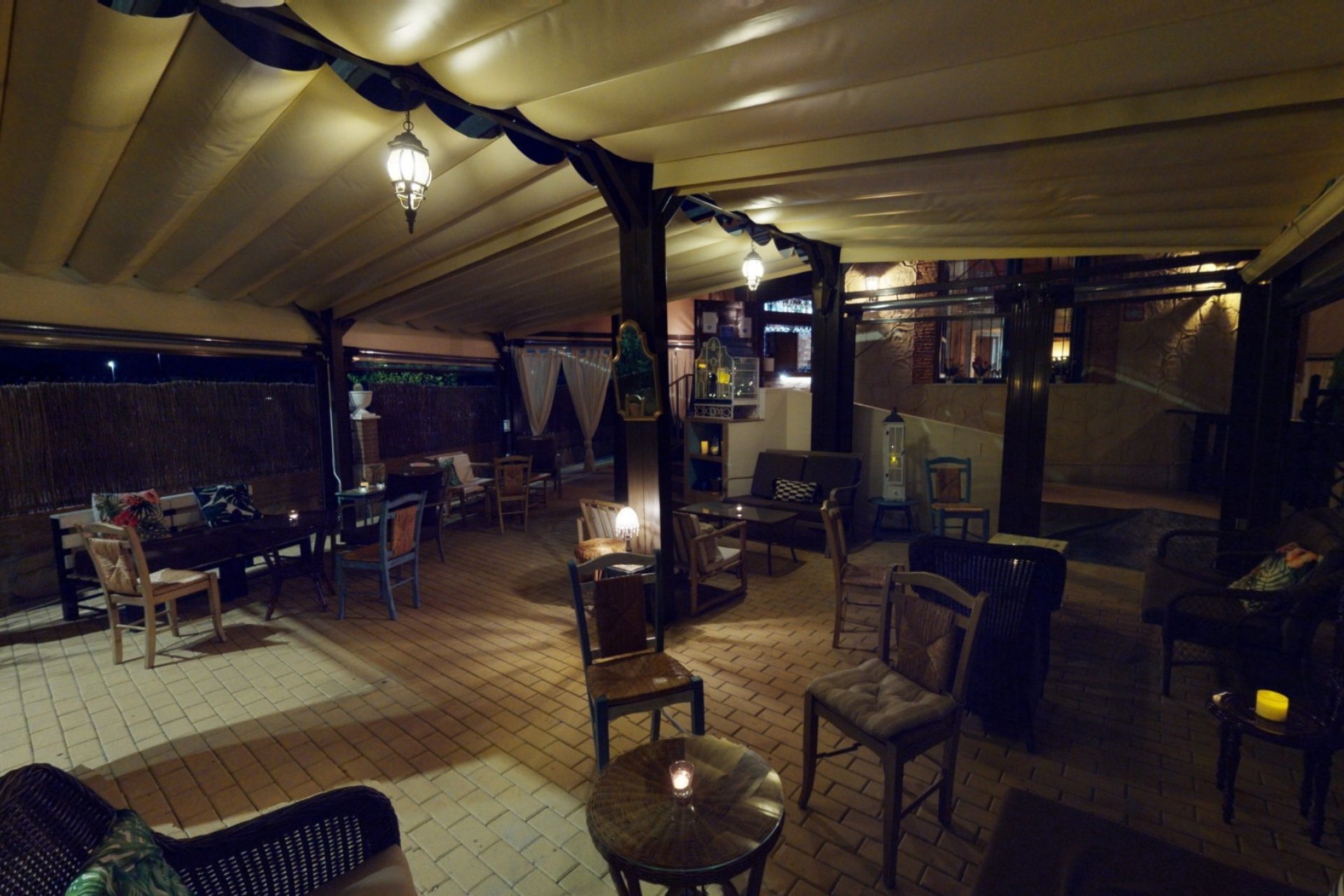 Wiederverkauf - commercial property - La Marina