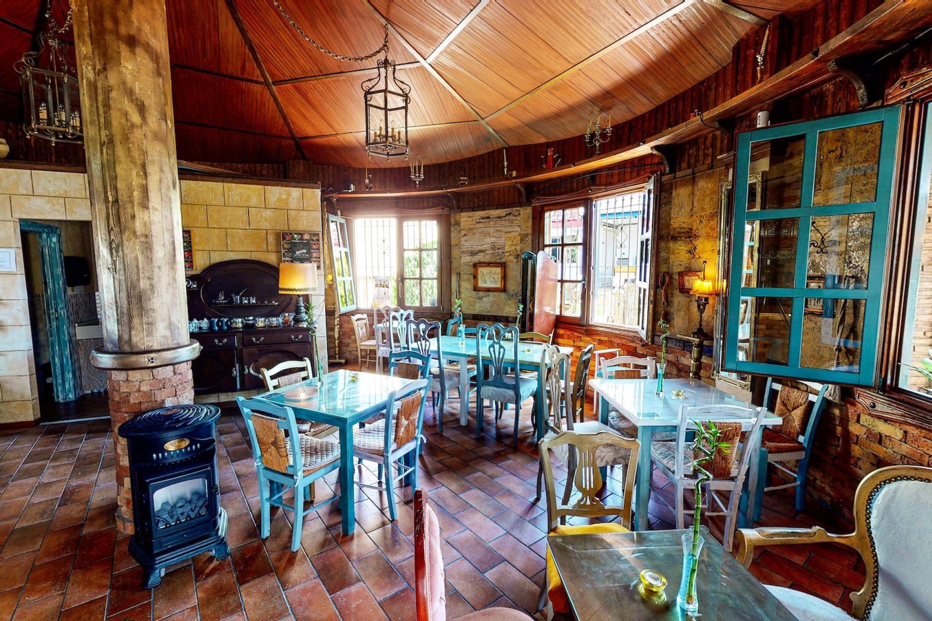 Wiederverkauf - commercial property - La Marina