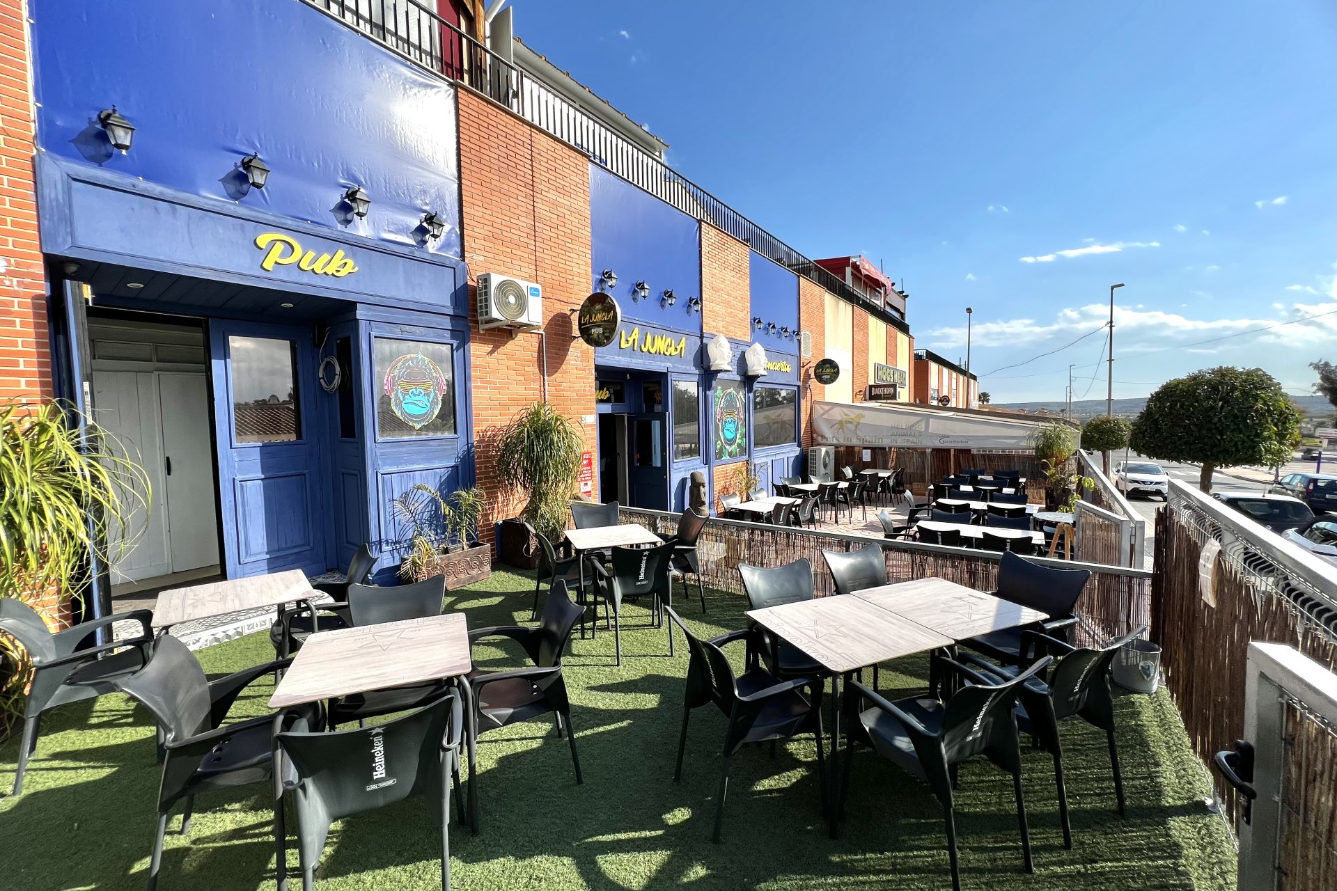 Wiederverkauf - commercial property - La Marina