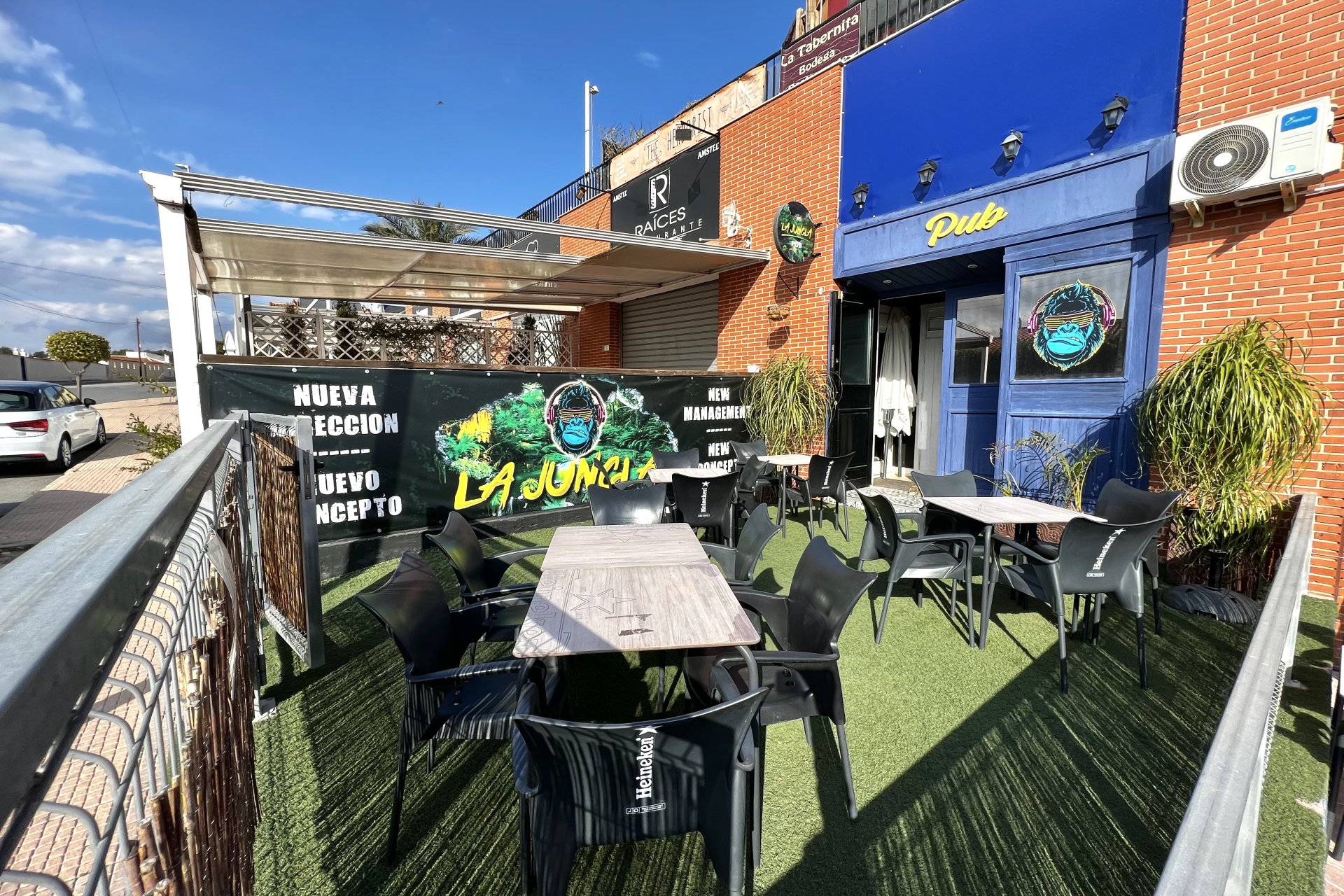 Wiederverkauf - commercial property - La Marina