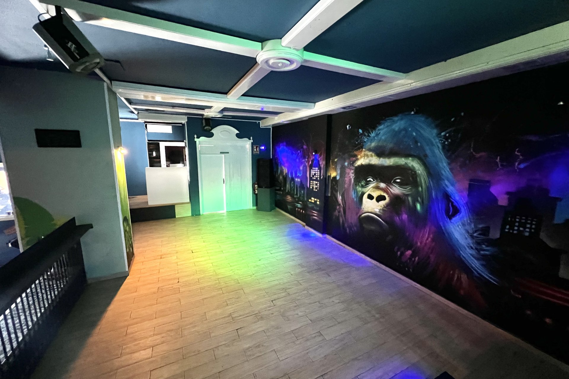 Wiederverkauf - commercial property - La Marina