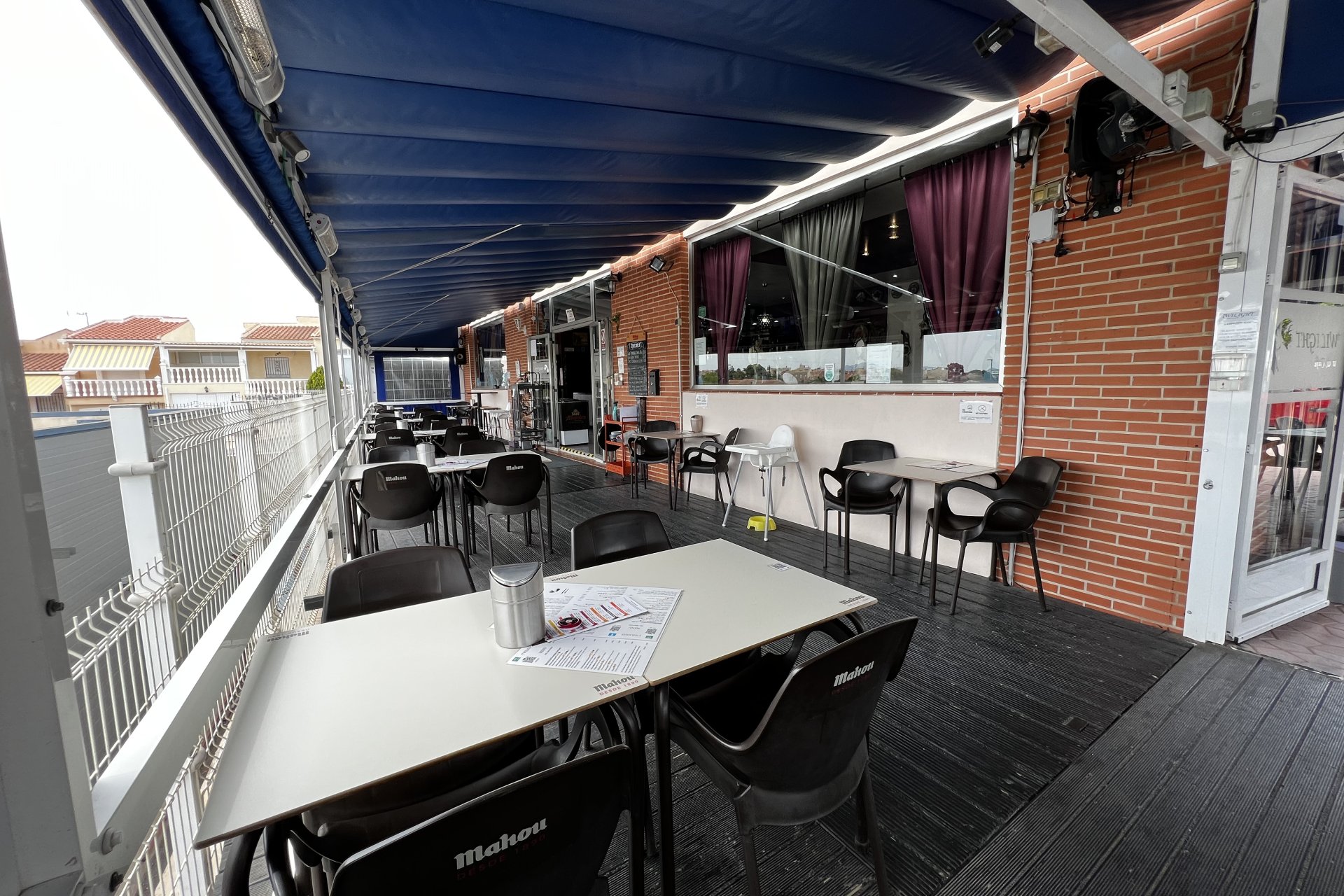 Wiederverkauf - commercial property - La Marina
