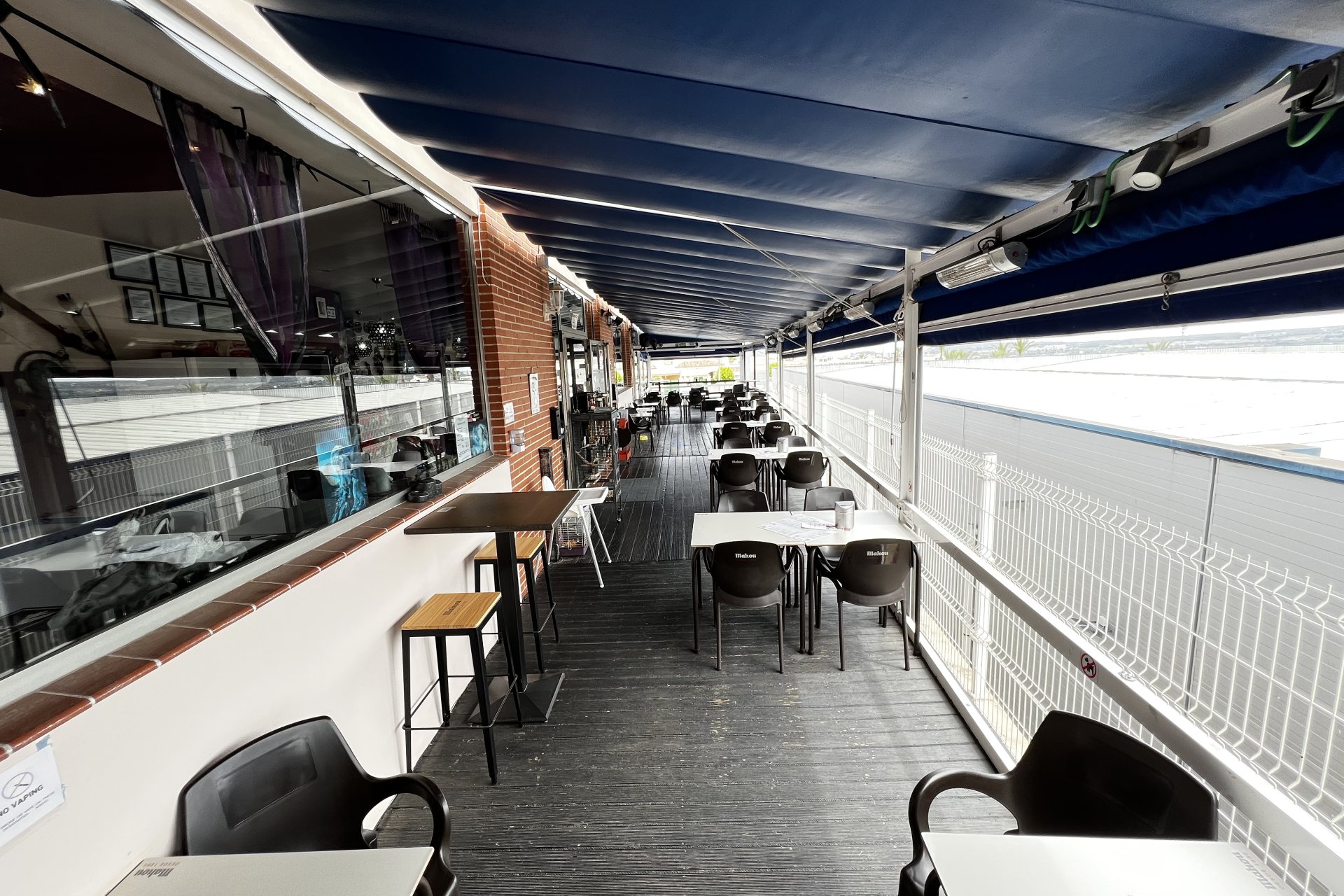 Wiederverkauf - commercial property - La Marina