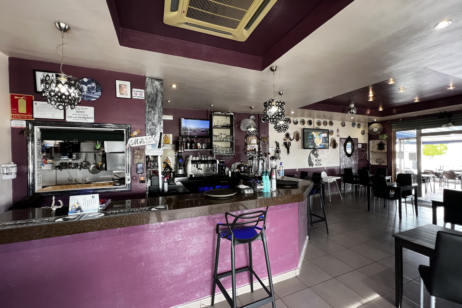 Wiederverkauf - commercial property - La Marina