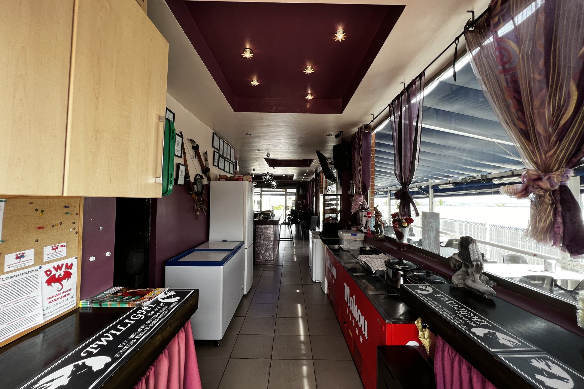 Wiederverkauf - commercial property - La Marina
