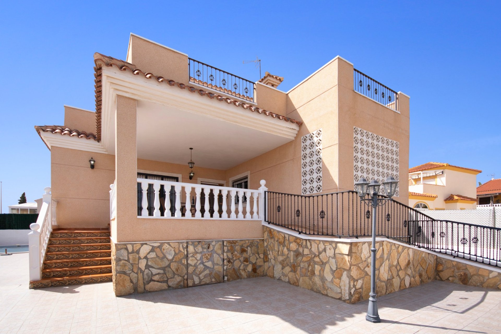 Wiederverkauf - Freistehende Villa - La Marina