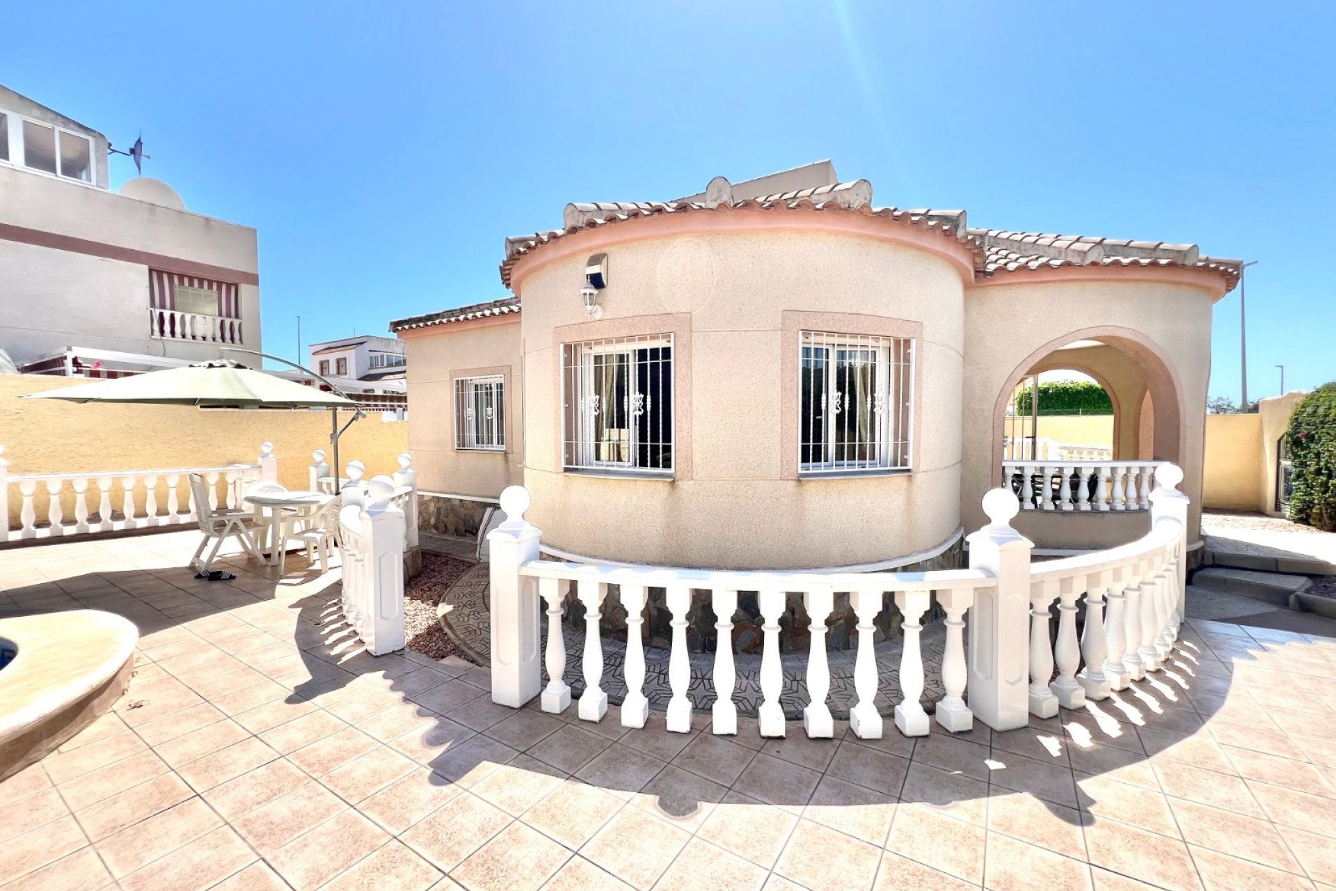 Wiederverkauf - Freistehende Villa - La Marina