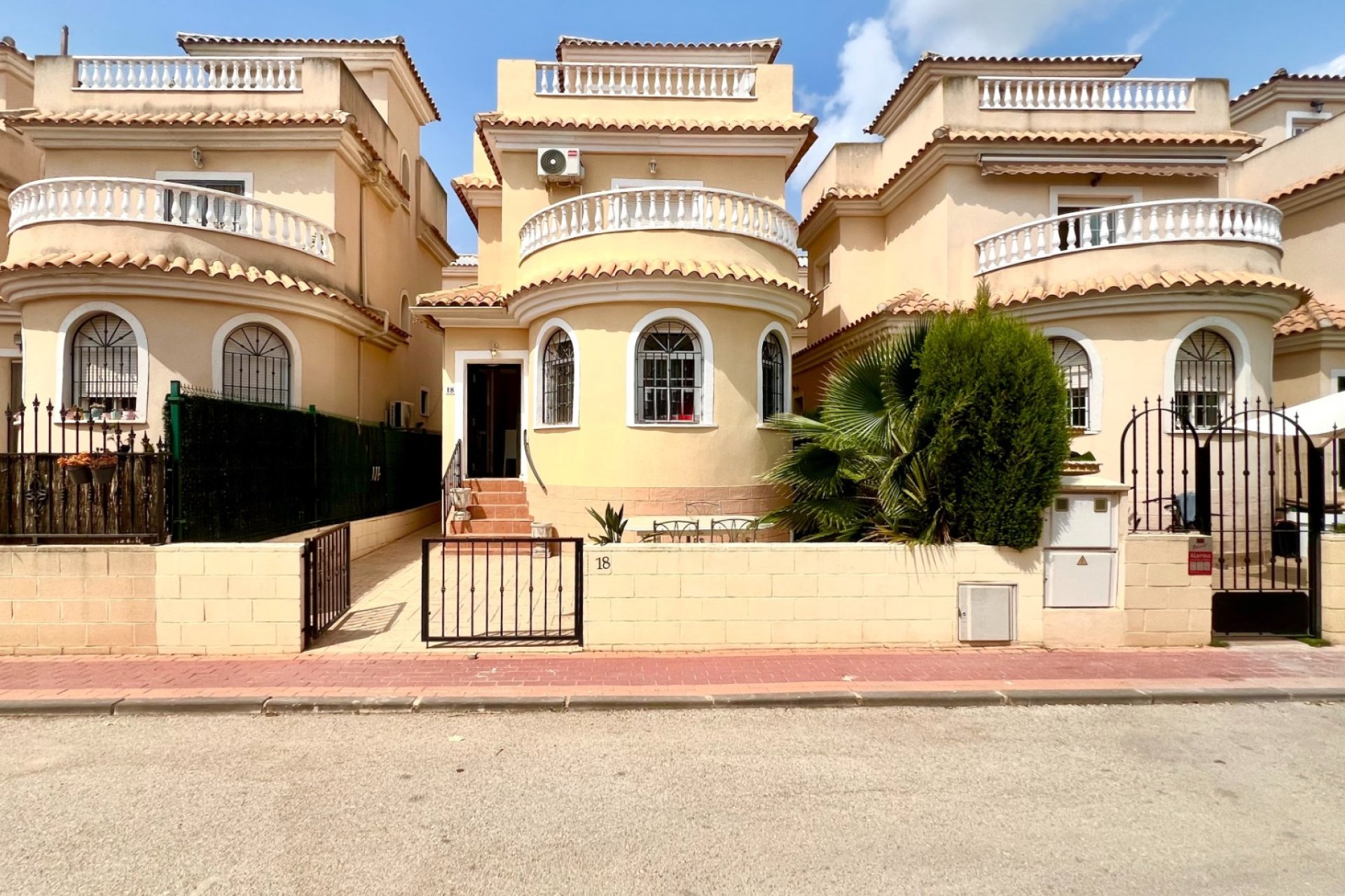 Wiederverkauf - Freistehende Villa - La Marina