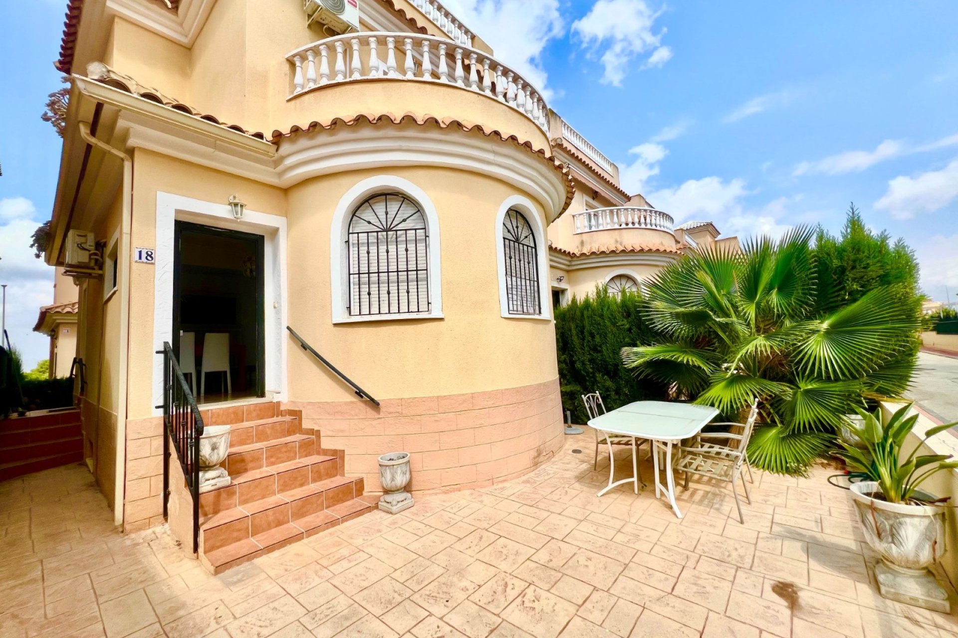 Wiederverkauf - Freistehende Villa - La Marina