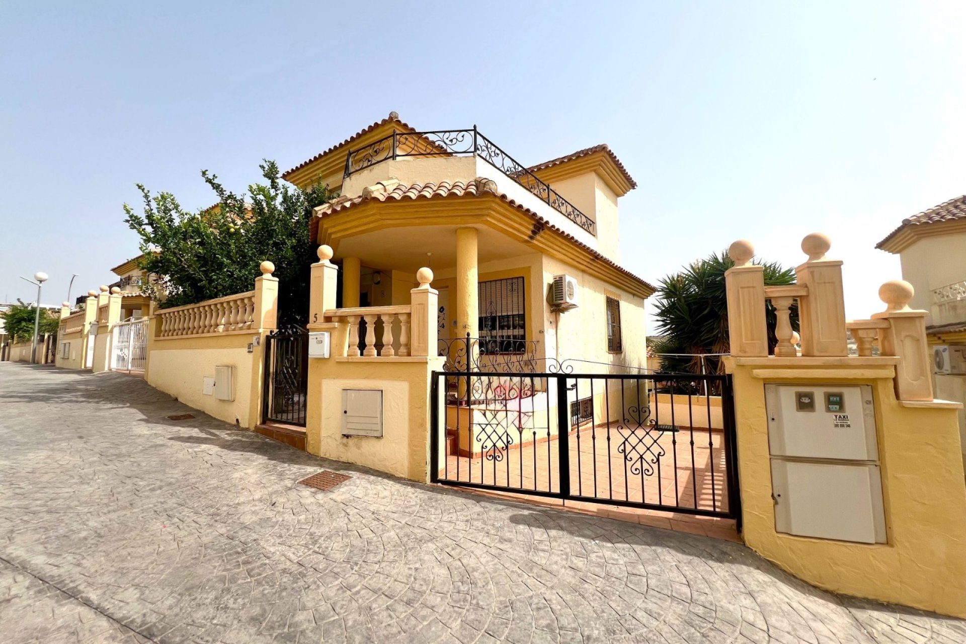 Wiederverkauf - Freistehende Villa - La Marina