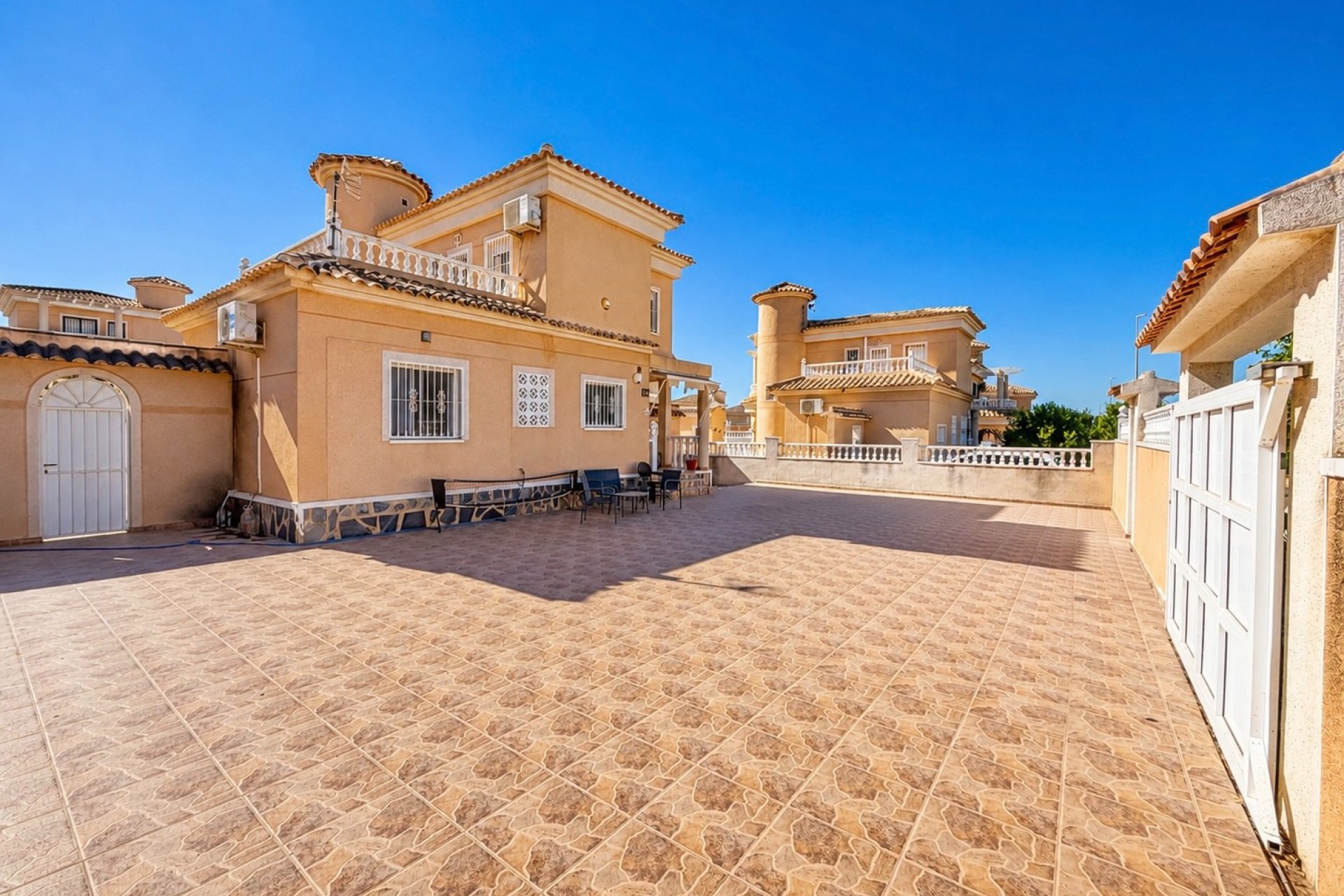 Wiederverkauf - Freistehende Villa - La Marina