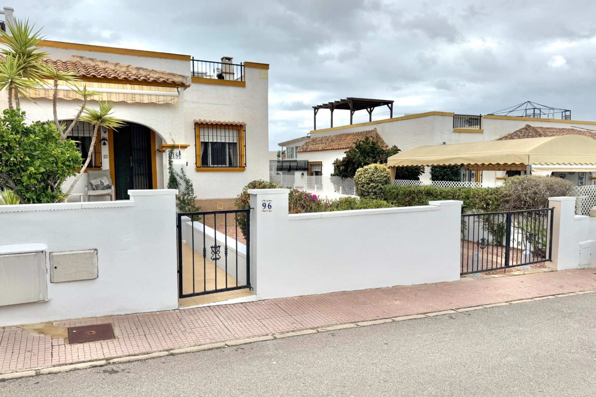 Wiederverkauf - Quad-Haus - La Marina