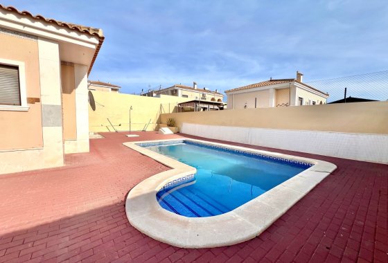 Resale - Detached Villa - La Marina