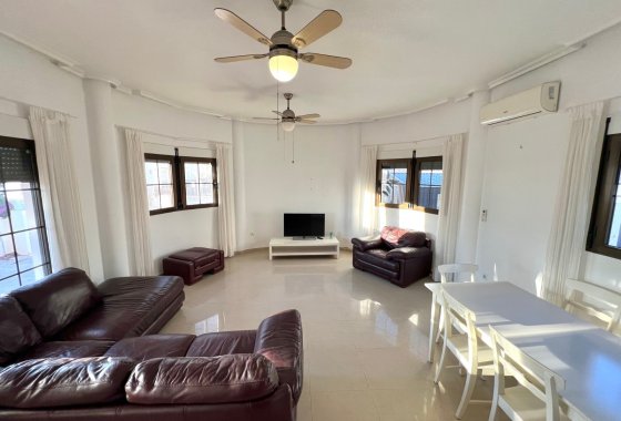 Resale - Detached Villa - La Marina