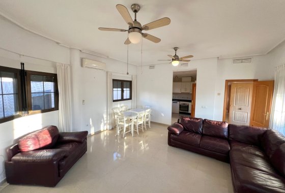 Resale - Detached Villa - La Marina