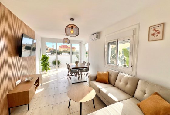Resale - Detached Villa - La Marina