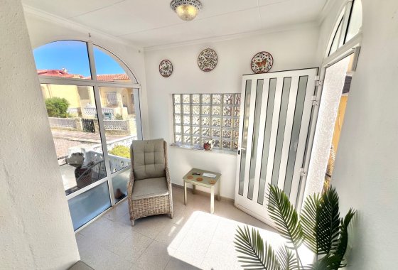 Reventa - Villa independiente - La Marina
