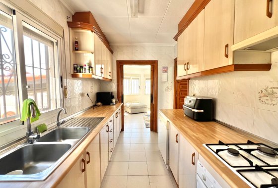 Reventa - Villa independiente - La Marina