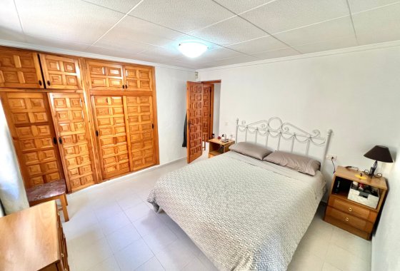 Reventa - Villa independiente - La Marina