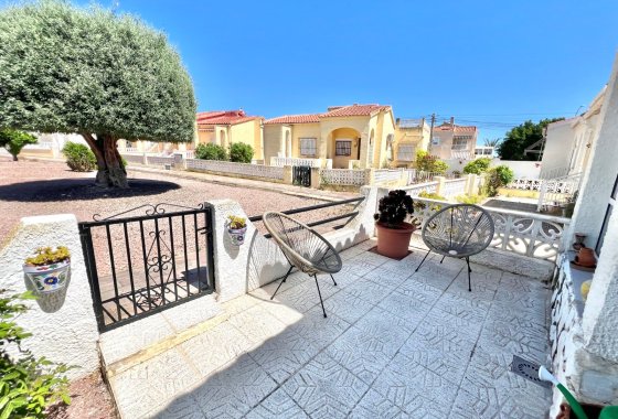 Reventa - Villa independiente - La Marina