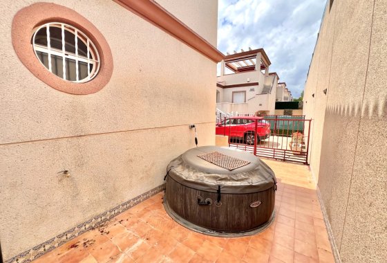 Resale - Semi Detached Villa - La Marina