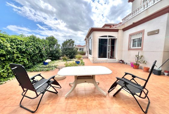 Resale - Semi Detached Villa - La Marina