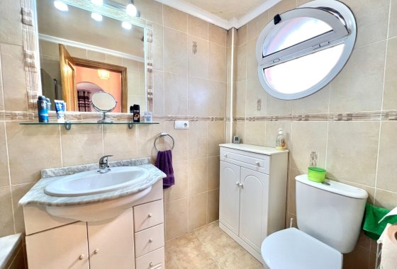 Resale - Semi Detached Villa - La Marina