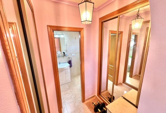 Resale - Semi Detached Villa - La Marina