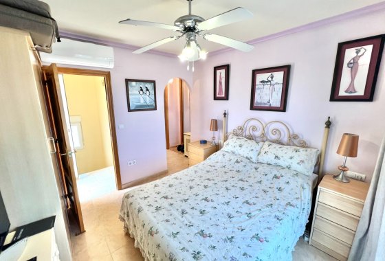 Resale - Semi Detached Villa - La Marina