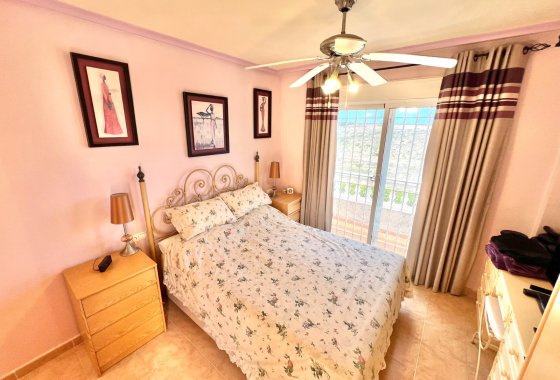 Resale - Semi Detached Villa - La Marina
