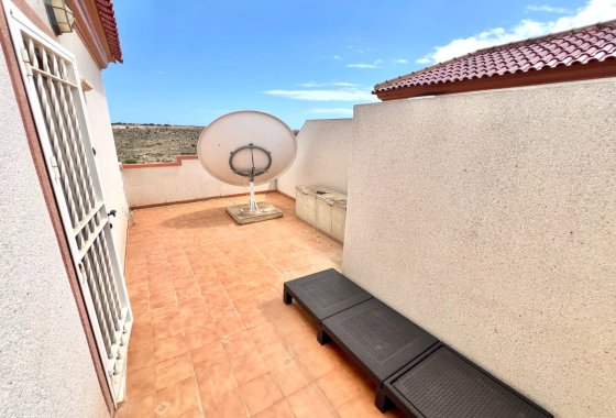 Resale - Semi Detached Villa - La Marina