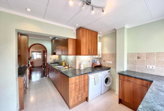 Resale - Detached Villa - La Marina