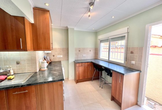 Resale - Detached Villa - La Marina