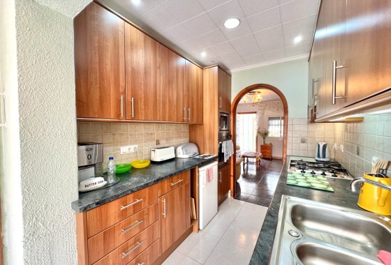 Resale - Detached Villa - La Marina