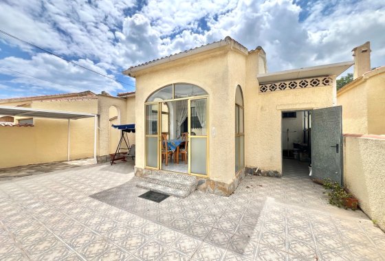 Resale - Detached Villa - La Marina